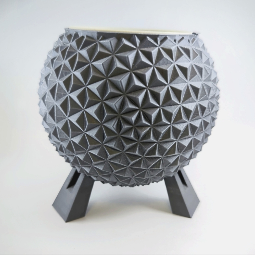 Spaceship Earth Succulent Planter